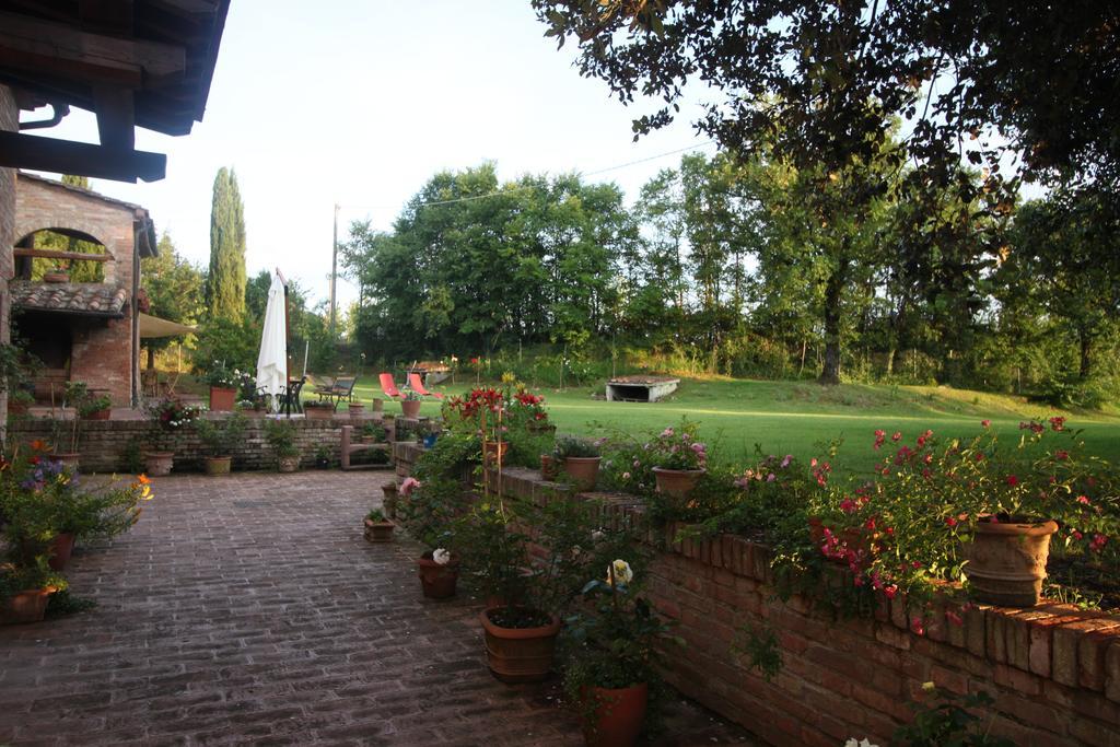 Tenuta La Santissima San Rocco a Pilli Ngoại thất bức ảnh